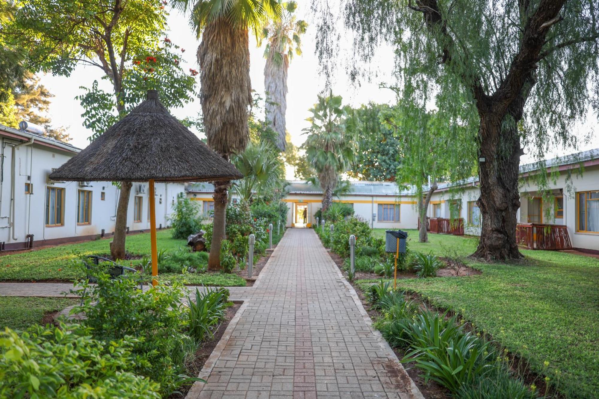 Cresta Botsalo Hotel Palapye Εξωτερικό φωτογραφία