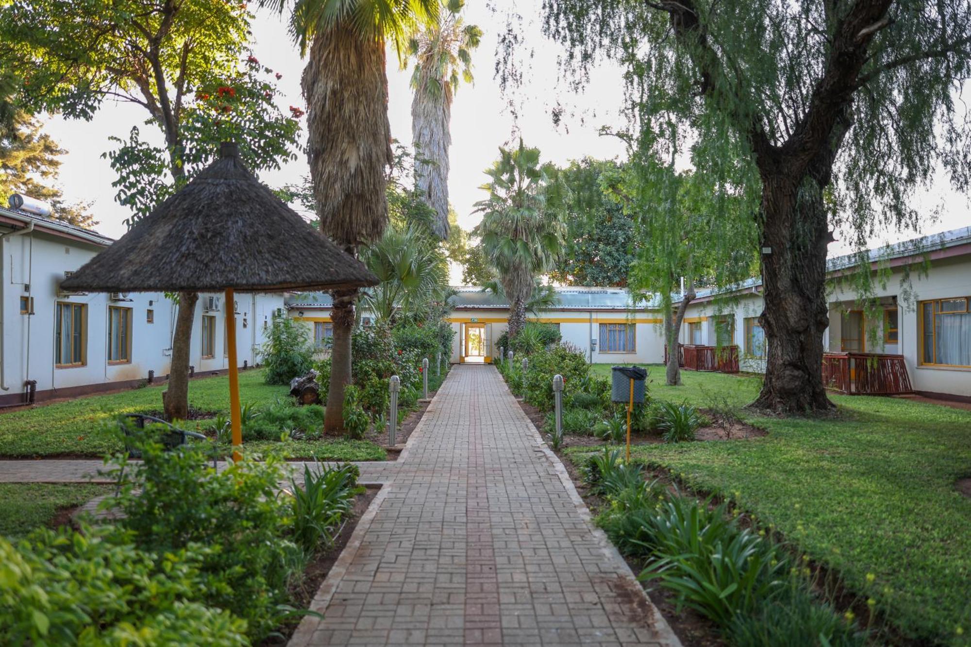 Cresta Botsalo Hotel Palapye Εξωτερικό φωτογραφία
